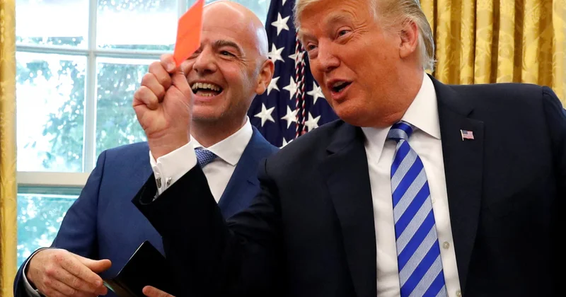 Трамп позвонил Инфантино, ФИФА приняла скандальное решение в пользу сборной США