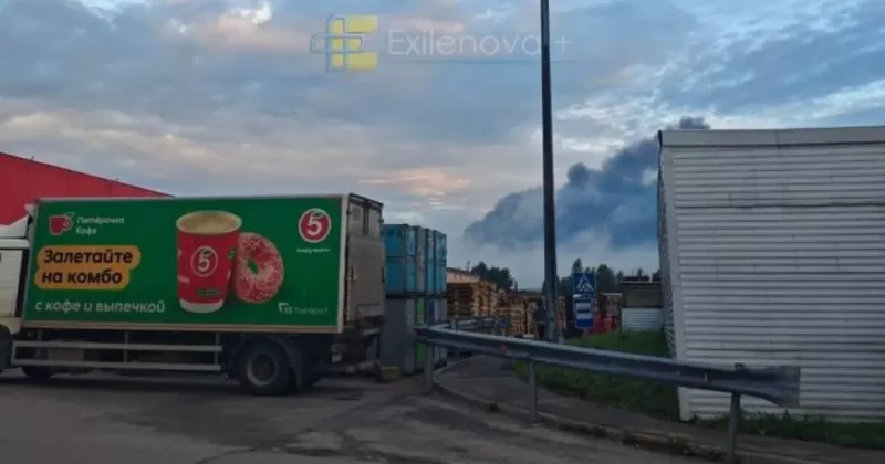 Украина ударила по НПЗ Славнефть ЯНОС ВИДЕО/ФОТО