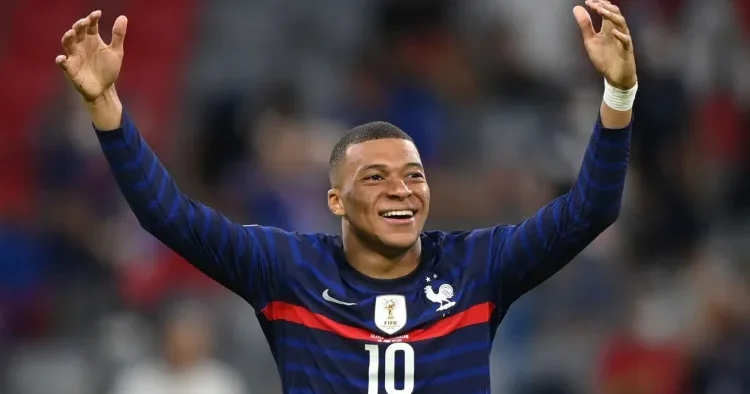 Paraqvay senatoru Mbappe barədə təhqiramiz açıqlamalar VERDİ