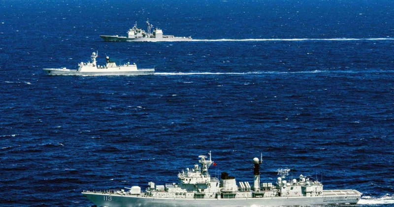 Рекордная военная активность Китая