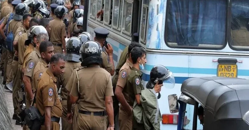 Şri Lankada həbsxanada üsyan olub, ölən və yaralananlar var