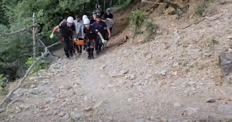 Qəbələdə dağlıq meşəlik ərazidə köməksiz vəziyyətdə qalan şəxs xilas edilib