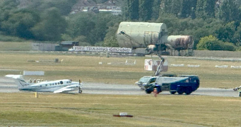 Böyük Britaniyanın Birminqem hava limanında uçuşlar müvəqqəti dayandırılıb