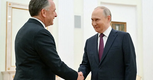Putin Uitkoffu qəbul etdi Video