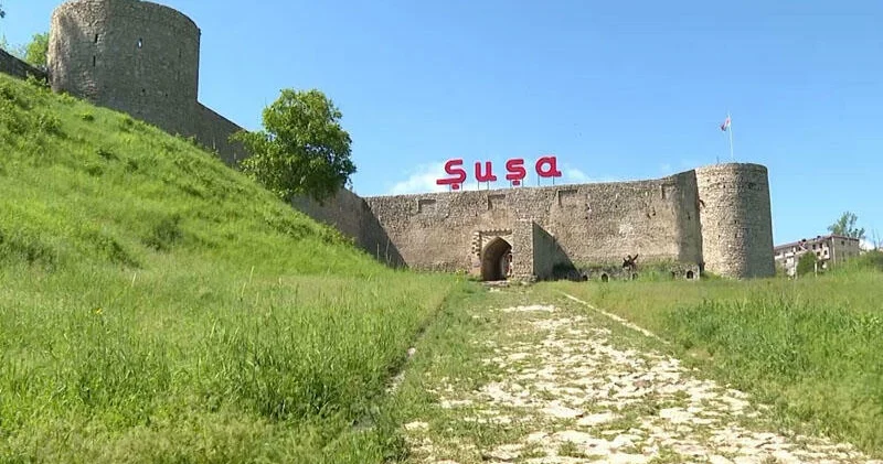 Buradan bilet alanlara işğaldan azad edilmiş ərazilərə səfər üçün icazə avtomatik verilir