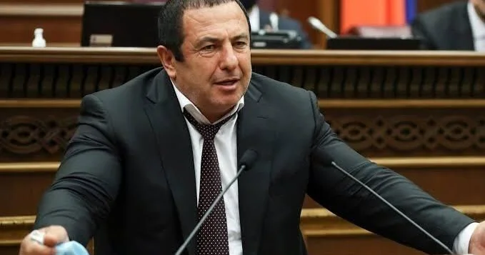 Paşinyanın düşməninə ağır ittihamlar elan edildi HÖKM