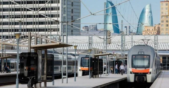 “2040 cı ilədək Bakının nəqliyyat xəritəsi dəyişəcək” EKSPERT