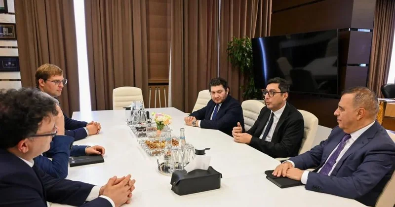 Azərbaycanda şahmatın inkişafı və beynəlxalq əməkdaşlıq müzakirə edilib