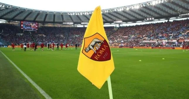 "Roma" səfər oyunlarına bu formalarla çıxacaq Şəkillər
