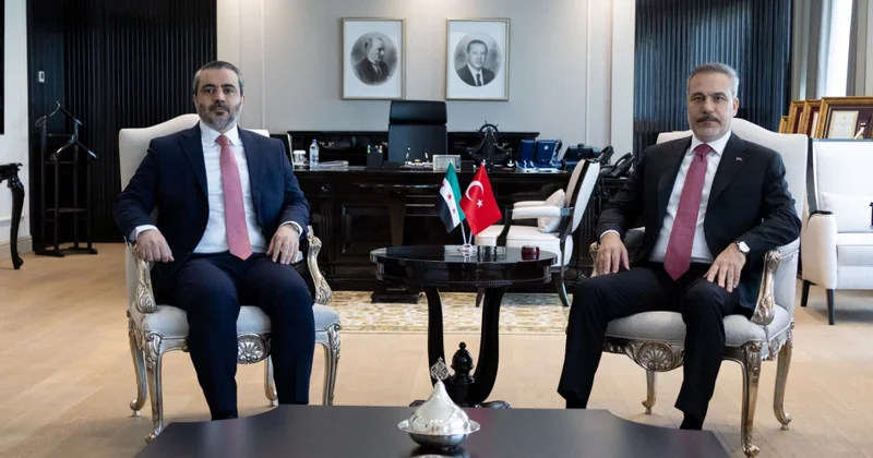 Hakan Fidan: Suriya problemlərin həllinə töhfə verən aktora çevrilir