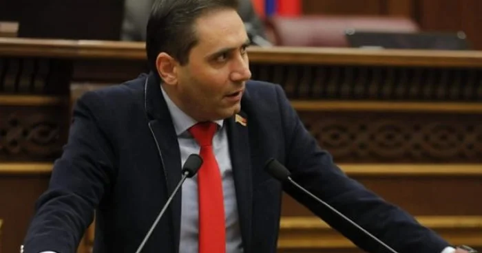 Arman Abovyan: “Hüquqi baxımdan bu, açıq banditizmdir” KONKRET
