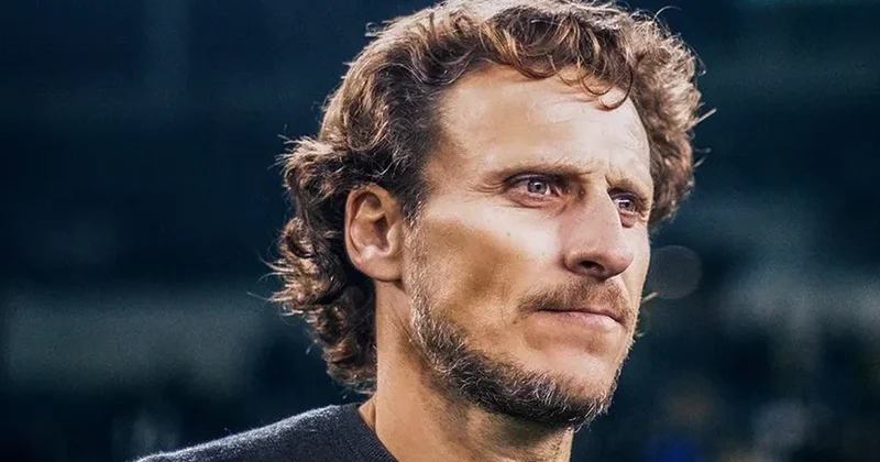 Dieqo Forlan Uruqvay millisinin baş məşqçisi təyin olunub