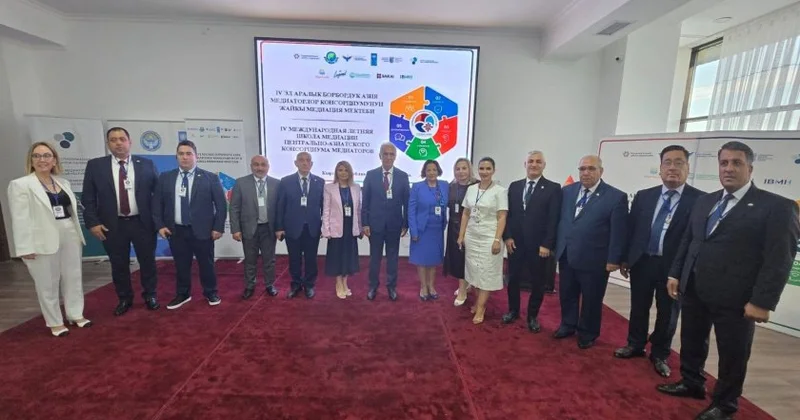 Azərbaycanlı mediatorlar Qırğızıstanda keçirilən Beynəlxalq Yay Məktəbində iştirak edir