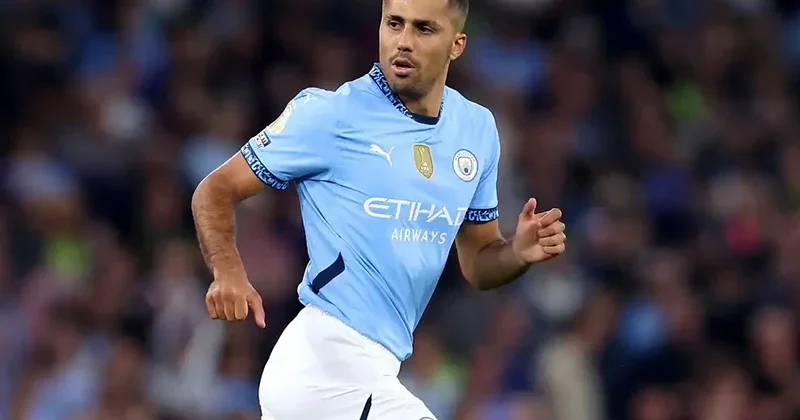 Real Madrid in transfer planı alınmadı: Rodri Barselona ya üz tutdu
