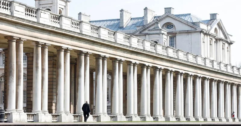 Britaniyanın iki universiteti ölkənin ilk super universitetini yaratmaq üçün birləşir