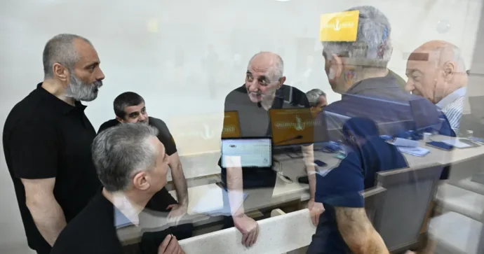 Arayik və digərləri ilə bağlı YEKUN QƏRAR VERİLDİ YENİLƏNİB