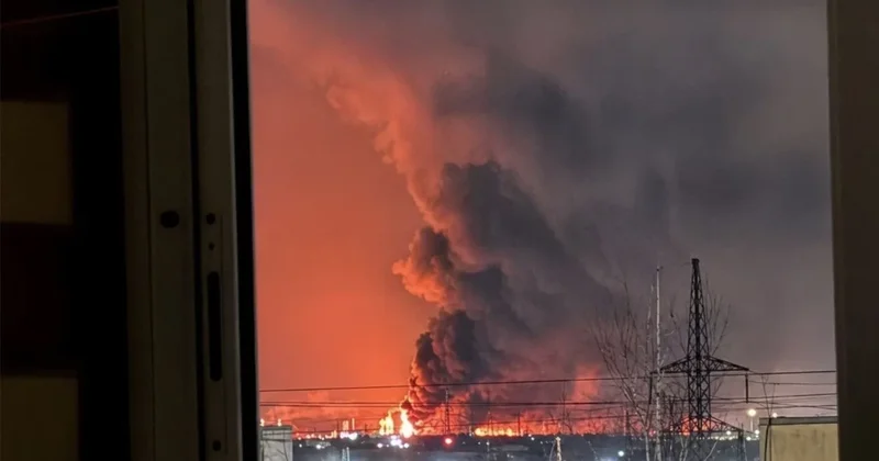 Ukrayna PUA ları Yaroslavl vilayətində Rusiyanın ən iri neft emalı zavodlarından birini hədəf alıb