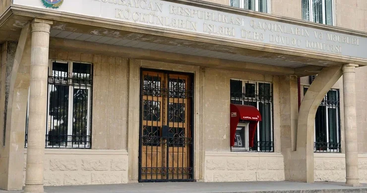 Valideynlərdən biri məcburi köçkün olmayan şəxslərə vahid aylıq müavinət verilmir RƏSMİ