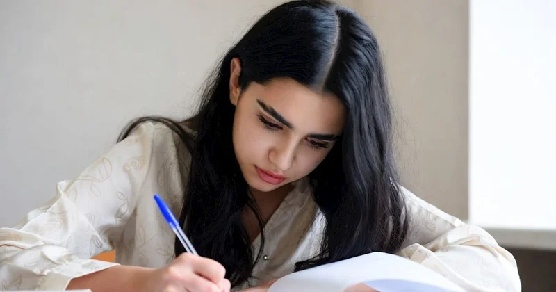Tələbələr Bakıya gəlir, kirayə bahalaşır KONKRET