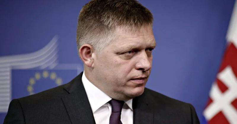 Фицо: Путин готов встретиться с Зеленским где угодно