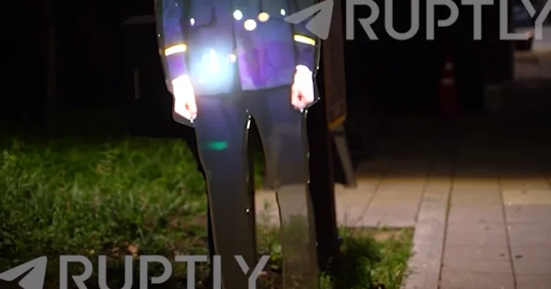 Голографическая полиция начала патрулировать улицы Сеула ВИДЕО