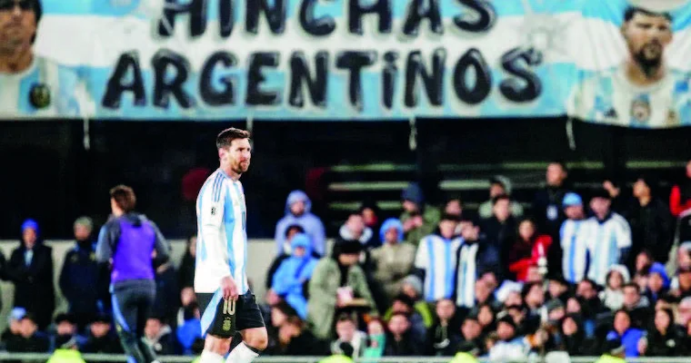 Messinin Argentina millisində vida oyunu