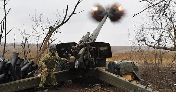 Ruslar Slavyansk İzyum yoluna zərbələr endirir: Hədəf...
