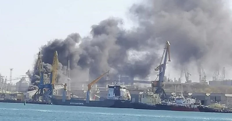 Odessa limanında güclü yanğın başlayıb