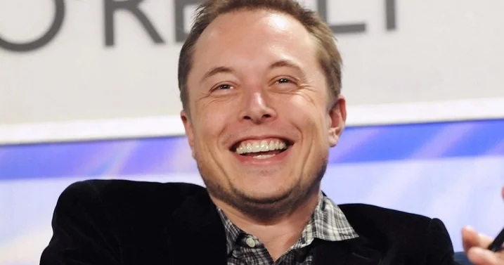 Mask Tesla nın sayəsində dünyanın ilk trilyonçusu ola bilər