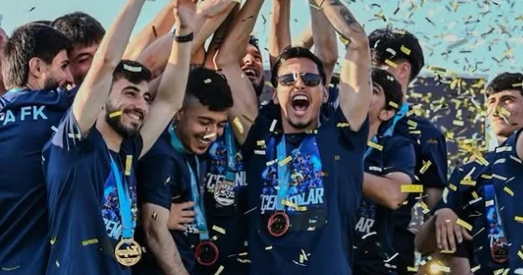 Azərbaycanda çempionluq yaşadı, yüksək liqa klubu ilə anlaşdı FOTO