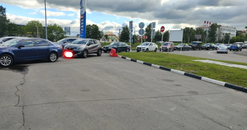 Neft şirkətləri neftayırma zavodları üçün “beton qalxanlar” tikirlər...