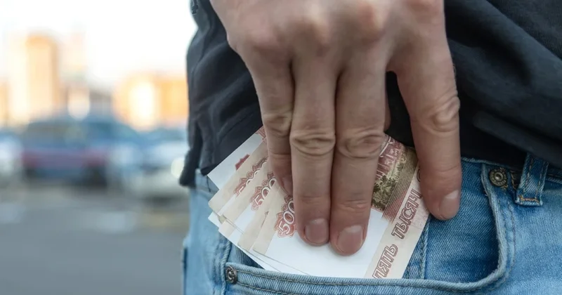 Rusiyada ən yüksək maaşlar Çukotka və Maqadanda qeydə alınıb