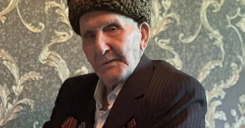 İkinci Dünya müharibəsinin veteranı, şəhid babası 102 yaşında vəfat etdi