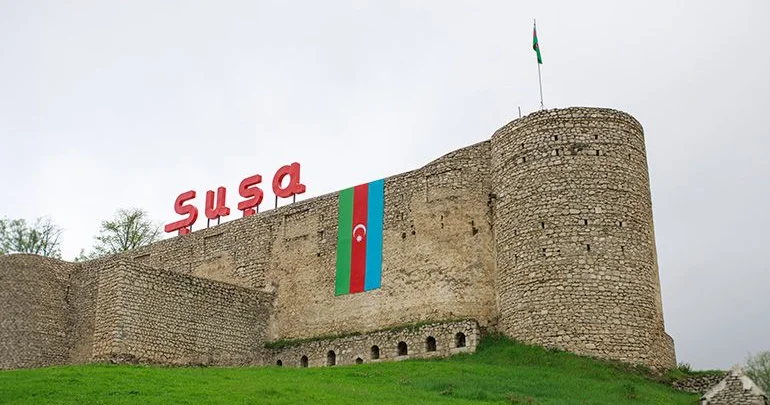 “Şuşa hər daşı, hər qayası ilə müqəddəsdir və heç kimin bu müqəddəsliyə xələl gətirmək haqqı yoxdur”