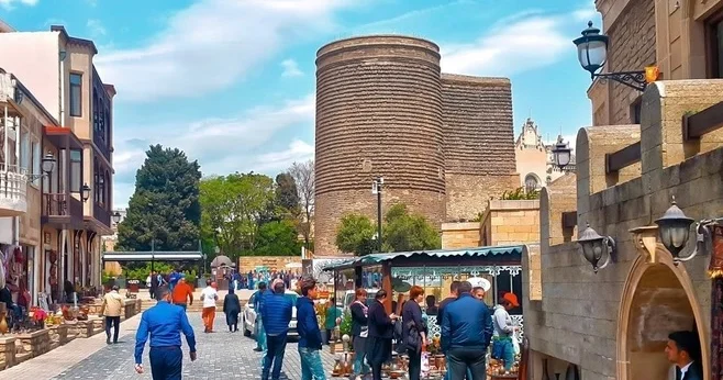 Azərbaycanda 429 əcnəbi ölkədən çıxarılıb