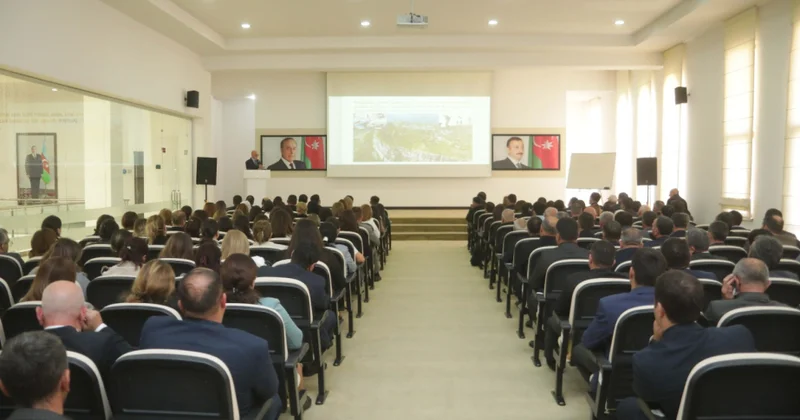 Qubada tədrisin keyfiyyətinin artırılması istiqamətində fikir mübadiləsi aparılıb