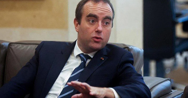 Премьер министр Франции назвал причину своей отставки Minval Politika