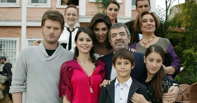 Məşhur aktyordan Aşk ı Memnu ilə BAĞLI ETİRAF