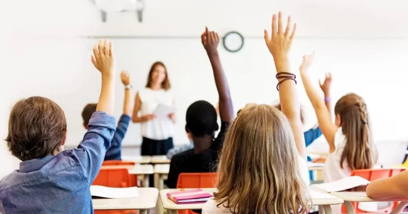 Məcburi təhsil müddəti dəyişir: Türkiyədə yeni sistem