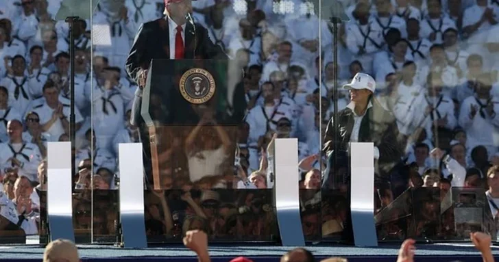 Трамп анонсировал создание новой атомной подлодки класса Virginia