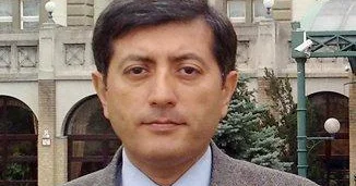 “Cəmiyyət artıq çoxdan neftsiz yaşamağa öyrəşib Məmurlar isə hələ də...”