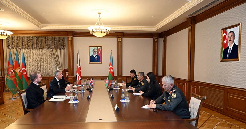 Zakir Həsənov Britaniya səfiri ilə görüşüb FOTOLAR