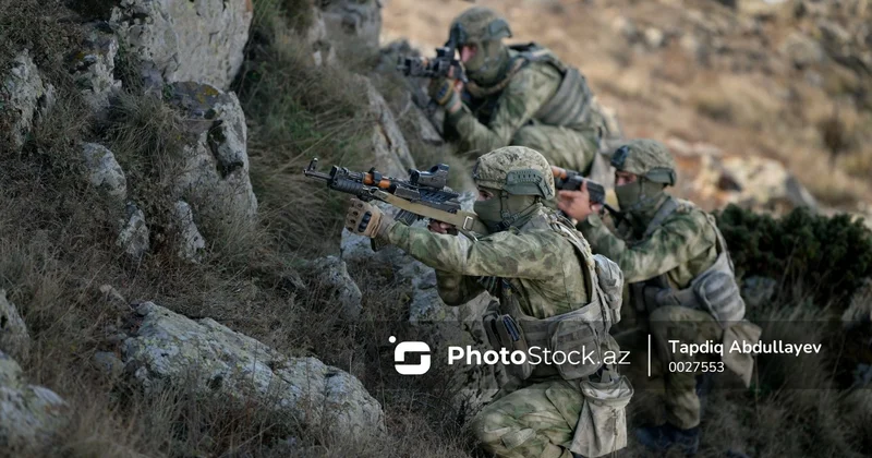 Vətən müharibəsinin 10 cu günü: Düşmənin mərkəzi silah sursat anbarı darmadağın edilir