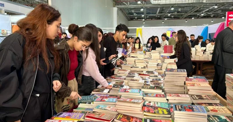 11 ci Bakı Beynəlxalq Kitab Sərgisindən maraqlı görüntülər 525 ci kanal”ın reportajı