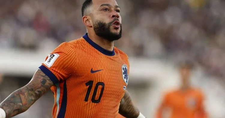 Niderland millisinin futbolçusunun pasportu oğurlandı Malta ilə oyunu buraxacaq