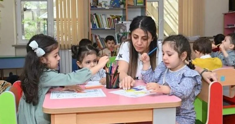 Bağçada xəsarət alan uşağın valideynləri təzminat tələb edə bilərmi? AÇIQLAMA
