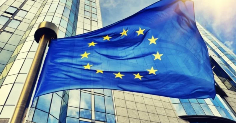 Еврокомиссия продолжит снабжать Украину снарядами