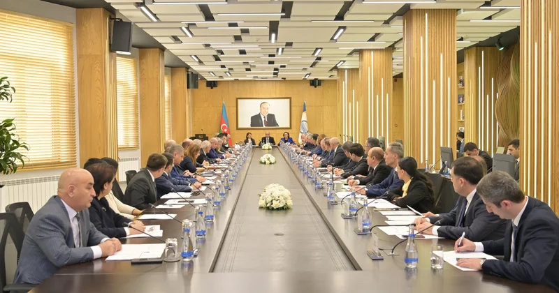 Ali təhsil üzrə strateji fəaliyyət istiqamətləri müzakirə edilib