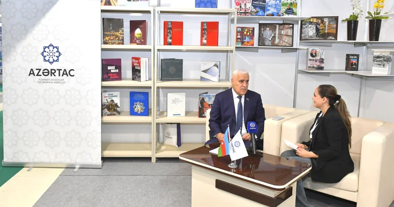 Vüqar Rəhimzadə: Kitab müəllifləri ilə ünsiyyət oxucu üçün yaddaqalan və mənalı təcrübədir