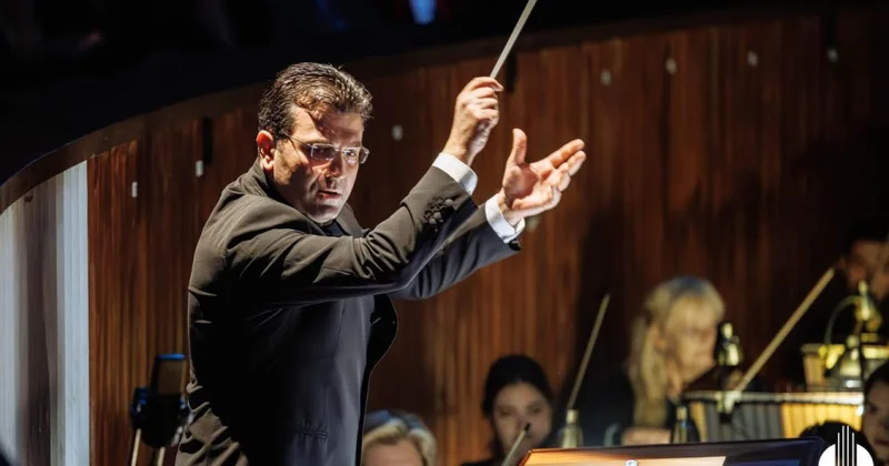 Beynəlxalq Opera festivalında Azərbaycanı Əməkdar artist Əyyub Quliyev təmsil edib
